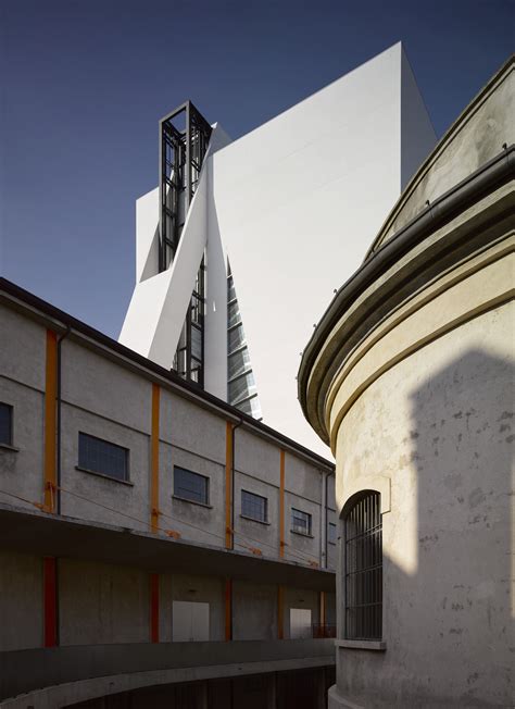 la nuova torre prada milano|fondazione prada milano.